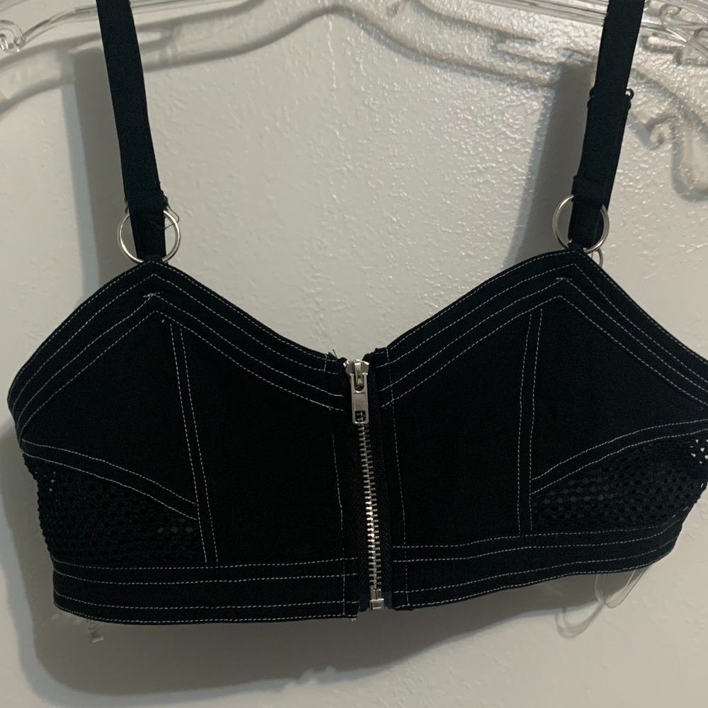 Hot & Delicious Womens Black Zip-up Bra Top Size Large